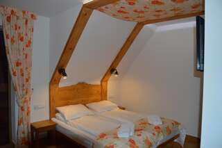 Курортные отели Montenero Resort&Spa Чарна-Гура Двухместный номер с 1 кроватью или 2 отдельными кроватями-12